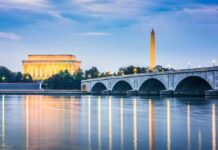 $1.7M No-Bid Lincoln Memorial Contract Draws Scrutiny Arlington Memorial Bridge with Lincoln Memorial and Washington Monument at dusk